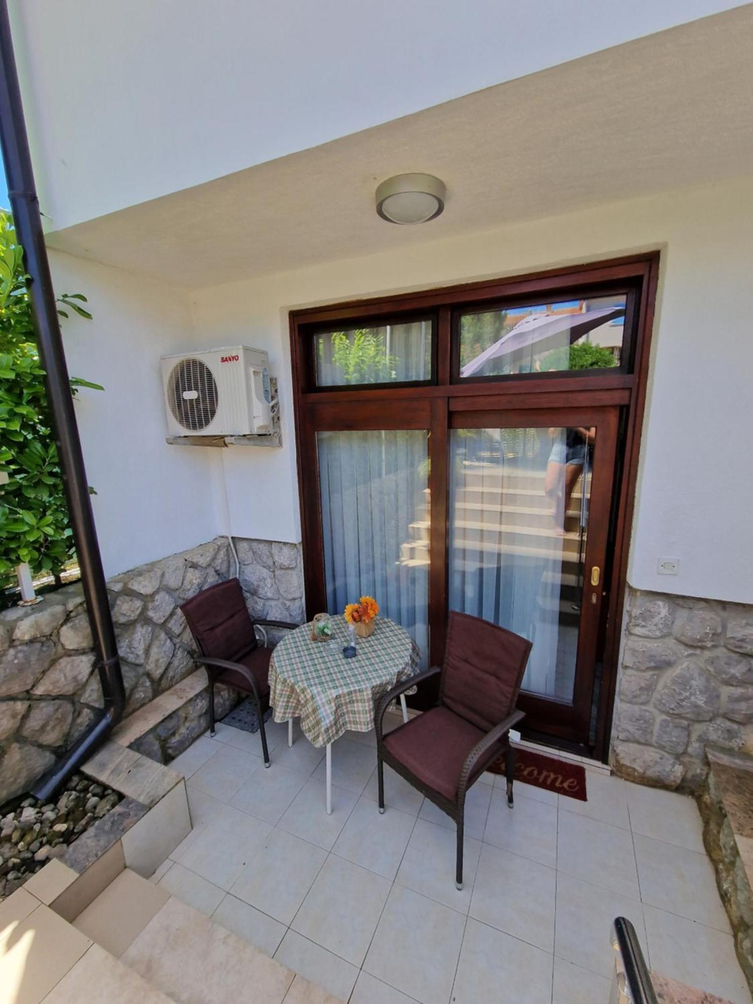 Apartments Vesna Pinezici  Luaran gambar